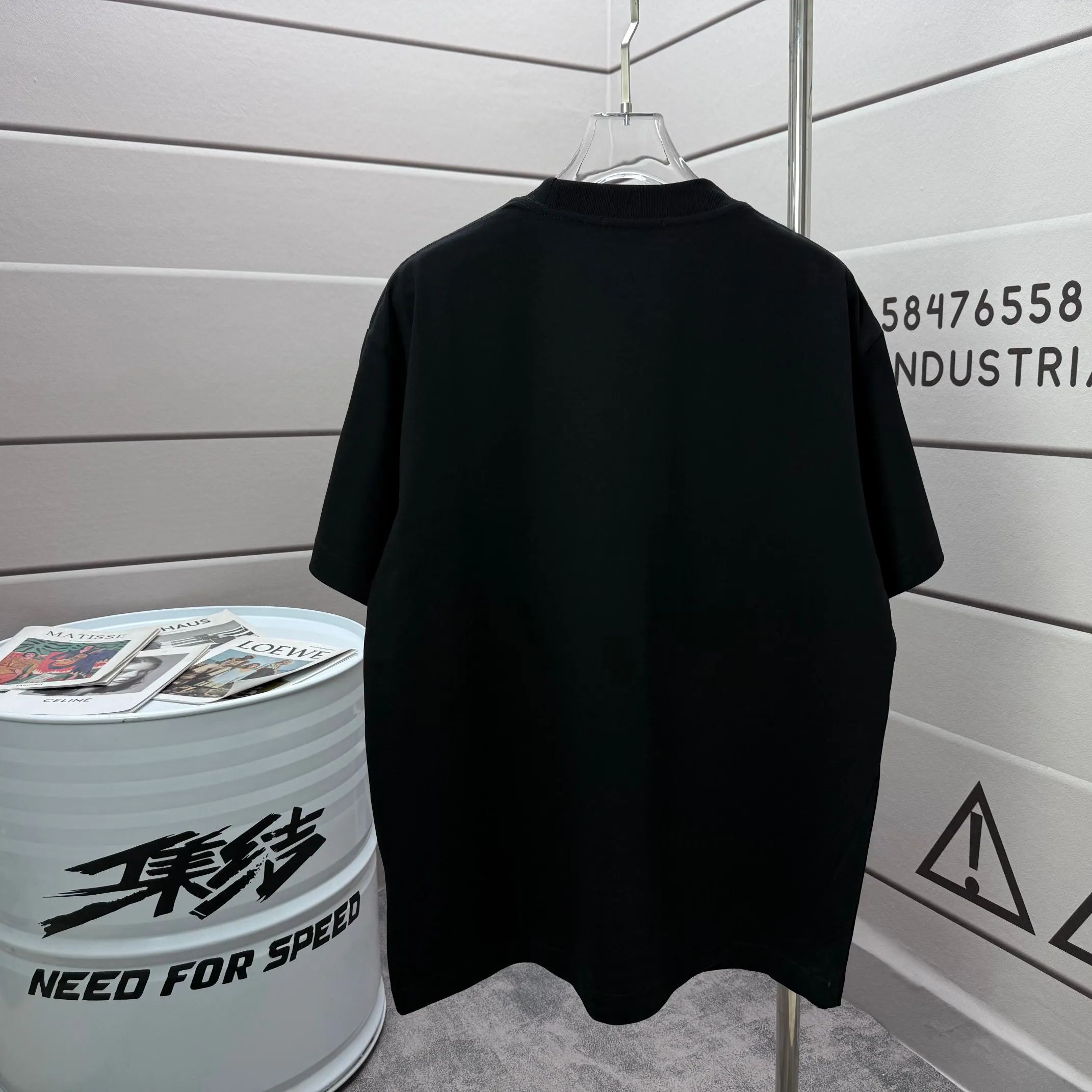 # VALETIN* 2026 Spring and Summer New Arrival Personalized embroidered letters Round neck short-sleeved T-shirt Men and women Same Style Loose version Color: Black White Purple Size: S (90-130 pounds) M (120-150 pounds) L (140-165 pounds) XL (160-180 pounds) XXL (180-210 pounds)